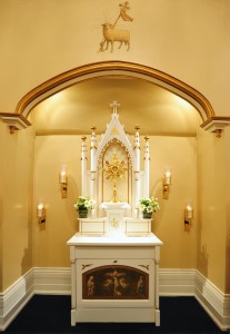 Monstrance-in-Adoration-Chapel-207x300